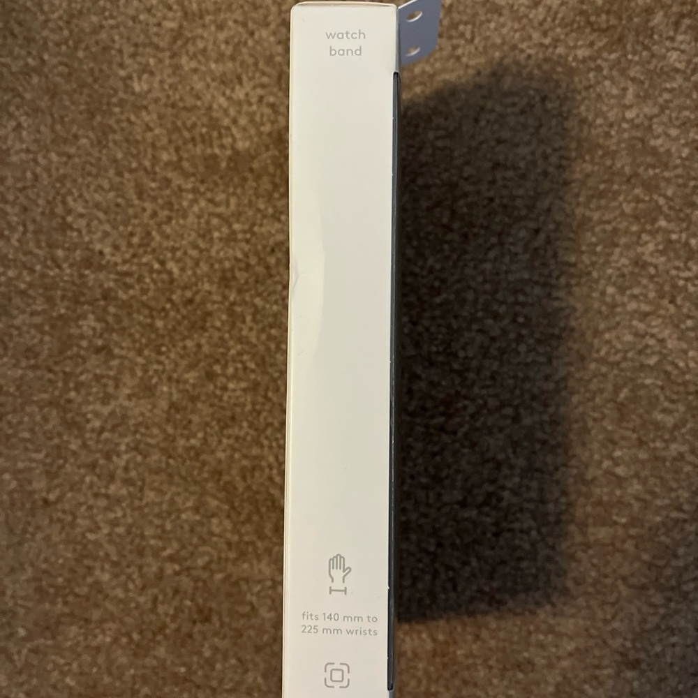 NIB Heyday Apple Watch Band 42/49mm - Picture 3 of 5
